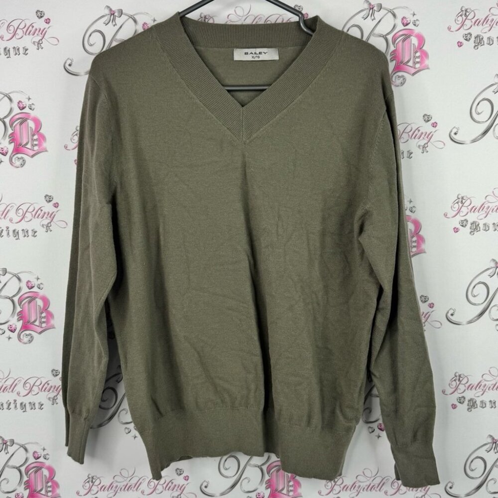 Bailey long sleeve pull over green army Olive V-Neck Sweater